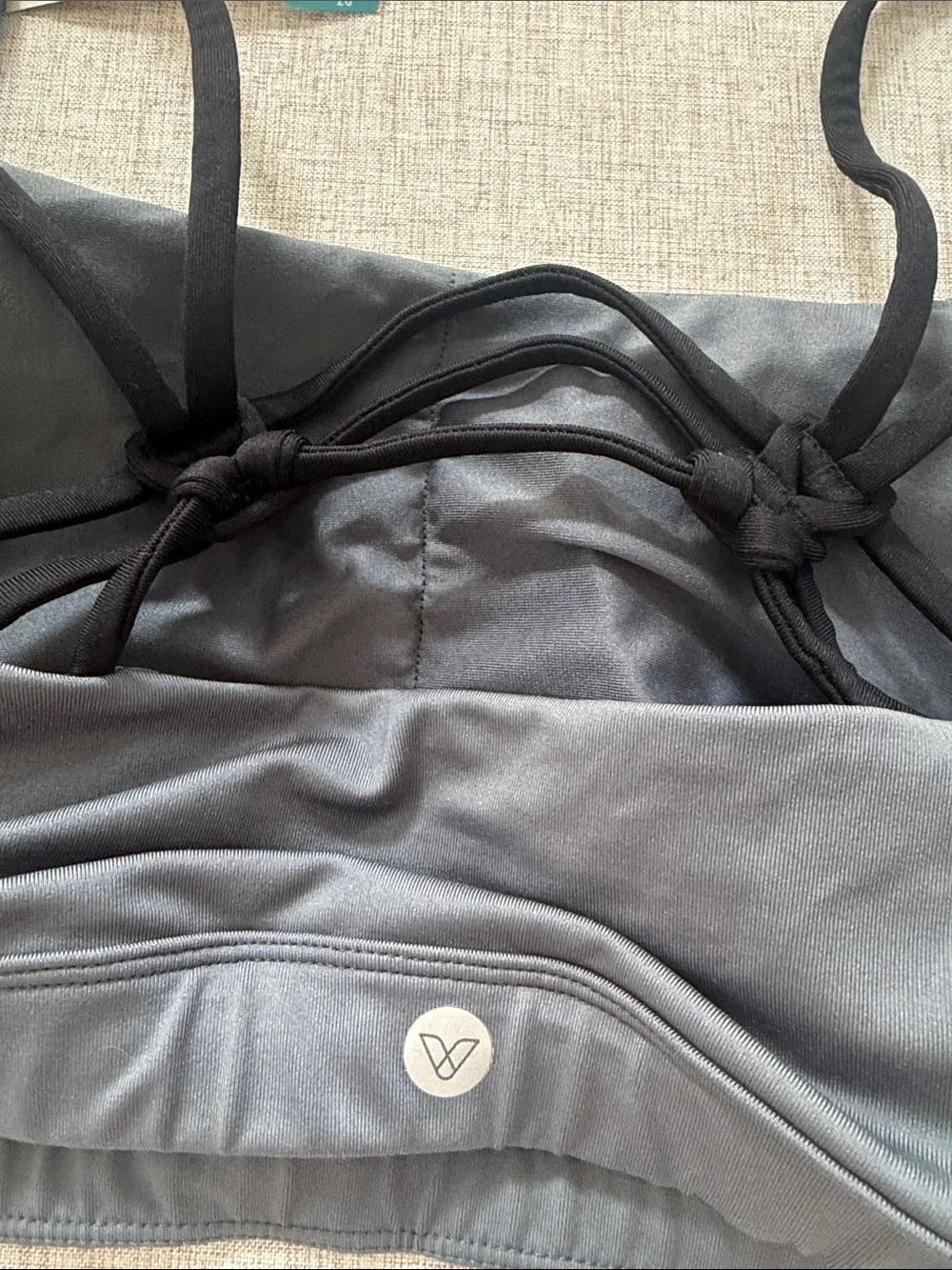 Livi Lane Bryant Sports Bra Sz 20 Low Impact Wireless athletic gym yoga lounge - Picture 4 of 8